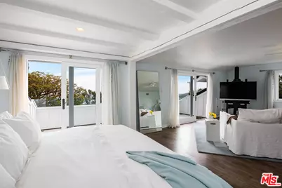 29225 Cliffside Dr, Malibu, CA 90265 - Photo 25