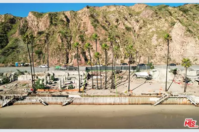 20942 Pacific Coast Hwy, Malibu, CA 90265 - Photo 7