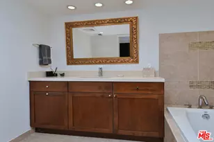 851 N Kings Rd, West Hollywood, CA 90069 - Photo 13