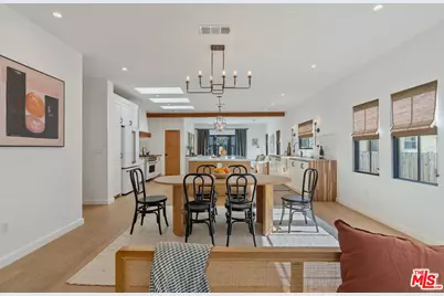 1280 S Sycamore Ave, Los Angeles, CA 90019 - Photo 13