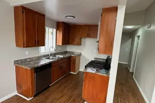 1602 W 206th St, Torrance, CA 90501 - Photo 5