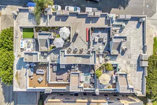 102 N Sweetzer Ave, Los Angeles, CA 90048 - Photo 25