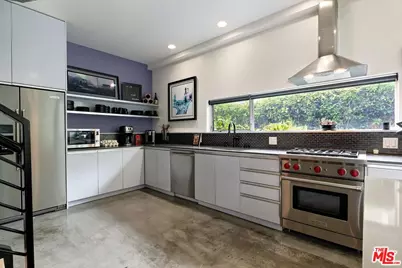 1137 Hacienda Pl #104, West Hollywood, CA 90069 - Photo 41