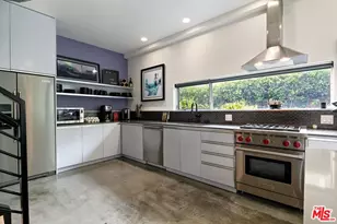 1137 Hacienda Pl, West Hollywood, CA 90069 - Photo 41