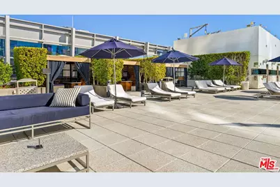 900 W Olympic Blvd #31C, Los Angeles, CA 90015 - Photo 19