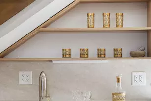 8944 Wonderland Ave, Los Angeles, CA 90046 - Photo 15