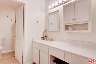 1275 Seacliff Ct #5, Ventura, CA 93003 - Photo 13