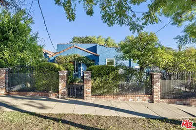 646 N Dillon St, Los Angeles, CA 90026 - Photo 1