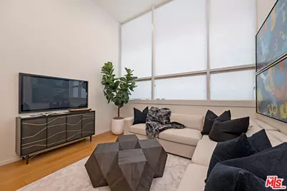 1705 Ocean Ave ##107, Santa Monica, CA 90401 - Photo 17