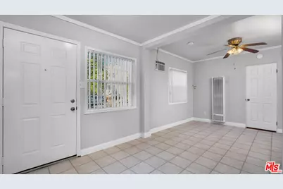 46 E Montana St, Pasadena, CA 91103 - Photo 15