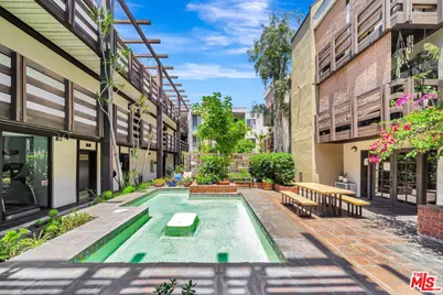 320 S Ardmore Ave #236, Los Angeles, CA 90020 - Photo 43