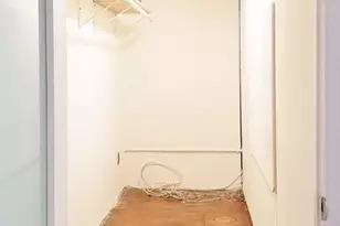 215 W 7th St, Los Angeles, CA 90014 - Photo 15