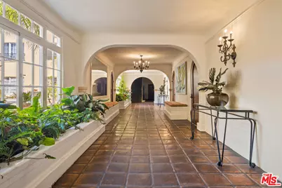 1345 N Hayworth Ave #209, West Hollywood, CA 90046 - Photo 5