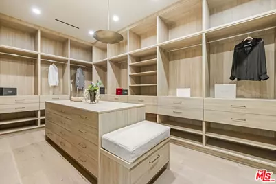 14273 Greenleaf St, Sherman Oaks, CA 91423 - Photo 33