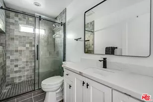 4223 Edgehill Dr, Los Angeles, CA 90008 - Photo 27