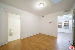 1046 S Fedora St, Los Angeles, CA 90006 - Photo 9