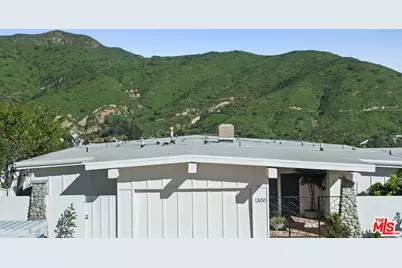 1305 Duende Ln, Pacific Palisades, CA 90272 - Photo 27