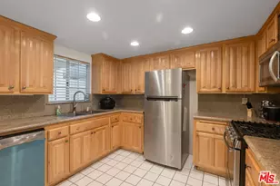 4566 W 172nd St, Lawndale, CA 90260 - Photo 9