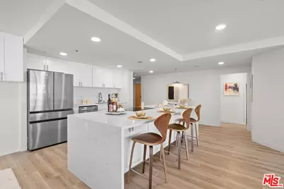 727 S Ardmore Ave #802, Los Angeles, CA 90005 - Photo 7