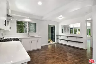 19481 Rosita St, Tarzana, CA 91356 - Photo 7