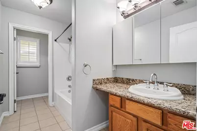 9628 Denhart Ave, California City, CA 93505 - Photo 31