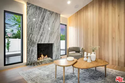 5853 Keokuk Ave, Woodland Hills, CA 91367 - Photo 17