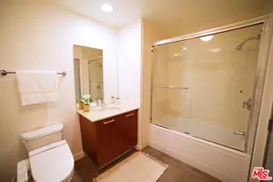 645 W 9th St, Los Angeles, CA 90015 - Photo 13
