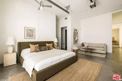 1534 17th St #102, Santa Monica, CA 90404 - Photo 11