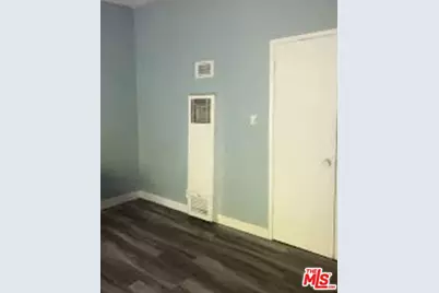 14202 Sylvan St, Van Nuys, CA 91401 - Photo 9