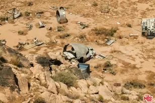 20288 Grey Mountain Rd, El Mirage, CA 92301 - Photo 7