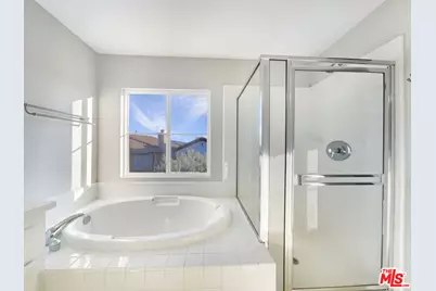 24130 Tango Dr, Valencia, CA 91354 - Photo 7