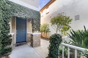 24130 Tango Dr, Valencia, CA 91354 - Photo 9