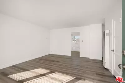 6509 Brynhurst Ave, Los Angeles, CA 90043 - Photo 23