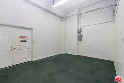4015 W Olympic Blvd, Los Angeles, CA 90019 - Photo 19