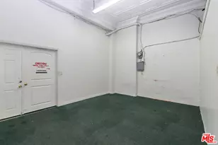 4015 W Olympic Blvd, Los Angeles, CA 90019 - Photo 19