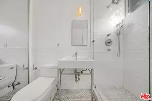 1642 Silverwood Terrace, Los Angeles, CA 90026 - Photo 29