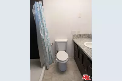 8178 Kingston Ave, Hesperia, CA 92345 - Photo 19