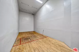525 S Berendo St, Los Angeles, CA 90020 - Photo 27