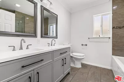 10823 Cantara St, Los Angeles, CA 91352 - Photo 15