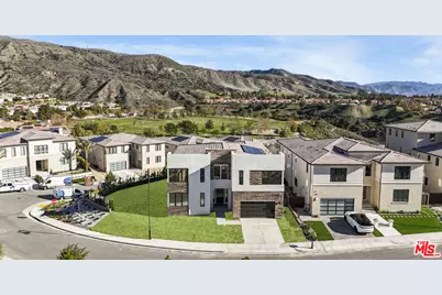 11862 N Hillsborough Ln, Porter Ranch, CA 91326 - Photo 3