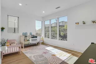 11862 N Hillsborough Ln, Porter Ranch, CA 91326 - Photo 33