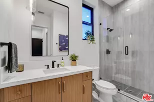 11862 N Hillsborough Ln, Porter Ranch, CA 91326 - Photo 19