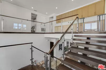 11862 N Hillsborough Ln, Porter Ranch, CA 91326 - Photo 21