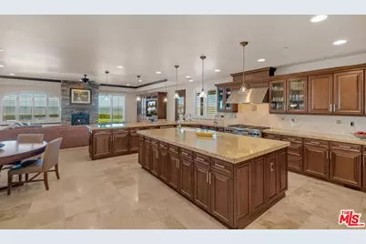 1990 E Highway 46, Shandon, CA 93461 - Photo 11