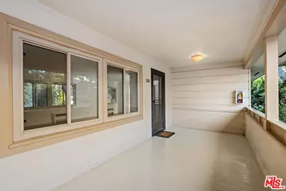 11901 W Sunset Blvd #206, Los Angeles, CA 90049 - Photo 9