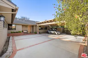 2557 Roscomare Rd, Los Angeles, CA 90077 - Photo 25