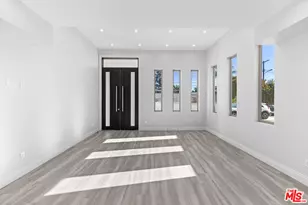 6723 Sunnyslope Ave, Van Nuys, CA 91401 - Photo 7