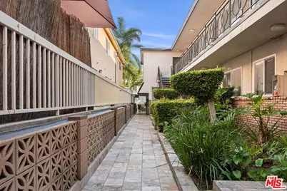 615 E Magnolia Blvd, Burbank, CA 91501 - Photo 5