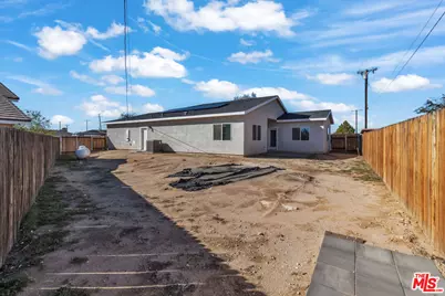 10549 Camille Ct, California City, CA 93505 - Photo 21