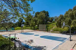 68 Paradise Cove Rd, Malibu, CA 90265 - Photo 19